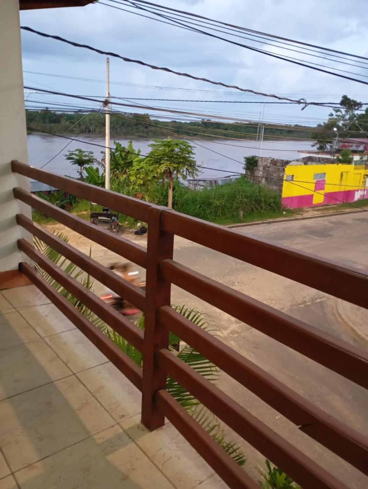 Hostal El Puerto Yurimaguas المظهر الخارجي الصورة