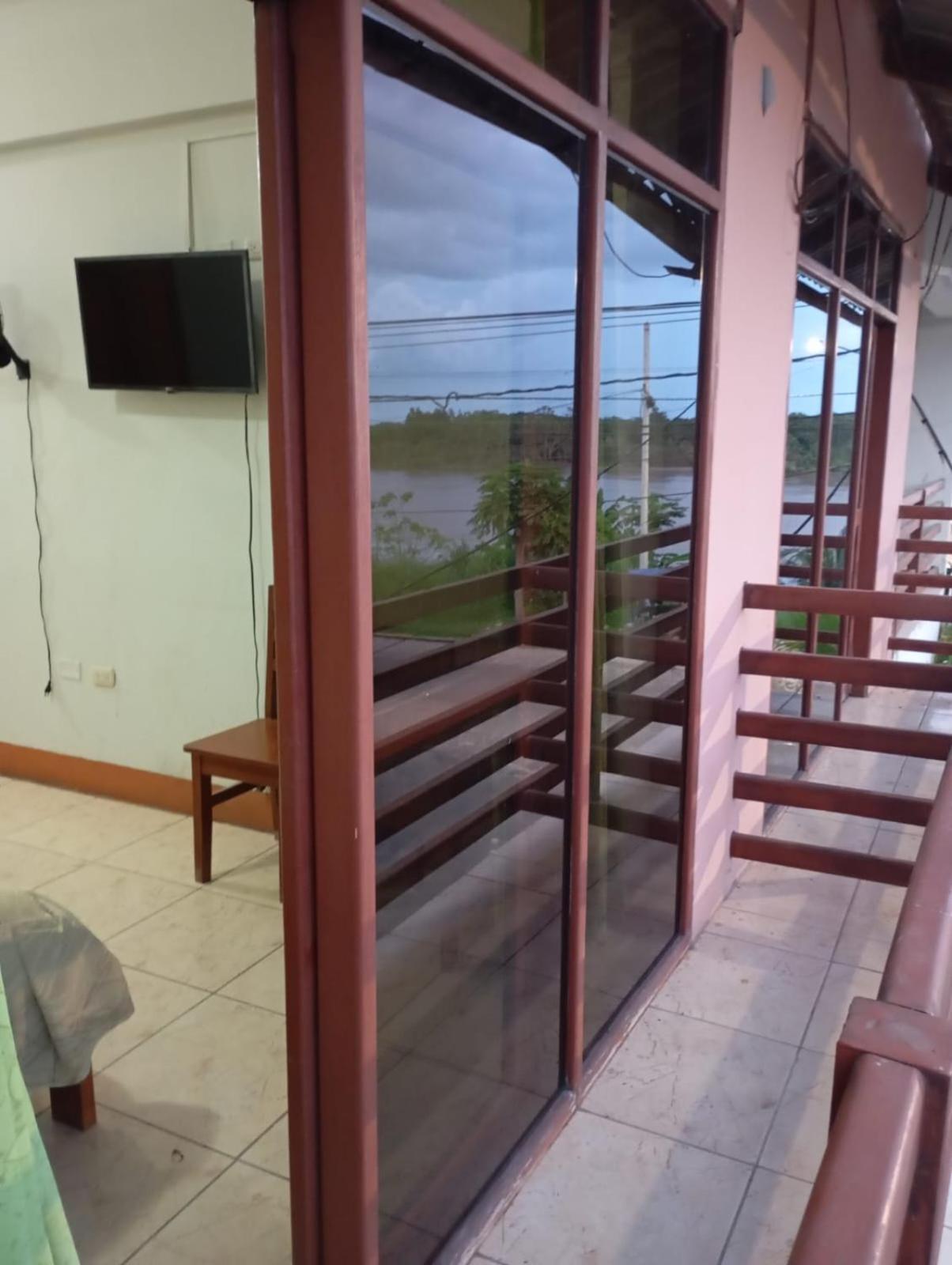 Hostal El Puerto Yurimaguas المظهر الخارجي الصورة